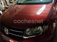 Usado Dacia Sandero 90 HP (66 kW) 2015 Vermelho Sedan
