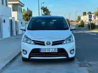Usado Toyota Verso Advance 112 CV (82 kW) 2015 Blanco Monovolumen
