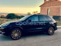 Usado Porsche Cayenne Turbo S 570 CV (419 kW) 2016 Negro SUV