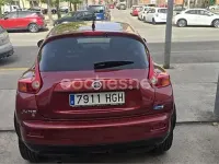 Usado Nissan Juke Acenta 110 CV (80 kW) 2011 Granate SUV