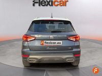 Usado Seat Arona FR 150 CV (110 kW) 2023 Gris SUV