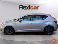 Usado Seat Leon ST Style 131 CV (96 kW) 2020 Gris Familiar