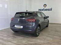 Usado Renault Clio V Intens 91 CV (66 kW) 2022 Gris Utilitario