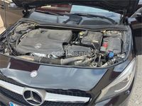 Usado Mercedes CLA180 Shooting Brake 122 CV (89 kW) 2015 Negro Familiar