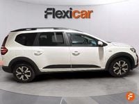 Usado Dacia Jogger Expression 110 CV (80 kW) 2023 Blanco Monovolumen