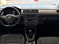 Usado VW Caddy Trendline 125 CV (91 kW) 2018 Gris / plata Monovolumen