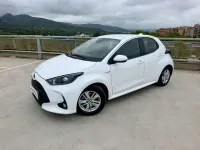 Usado Toyota Yaris Business Edition 116 CV (85 kW) 2021 Blanco Utilitario