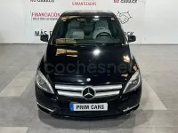 Usado Mercedes B180 109 CV (80 kW) 2014 Negro Monovolumen