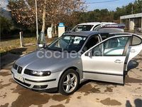 Usado Seat Toledo Stella 110 CV (80 kW) 2000 Gris / plata Berlina
