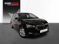 Käytetty Skoda Fabia Ambition 110 HP (80 kW) 2024 Musta Viistoperä