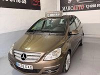 Usado Mercedes B180 Sport Edition 109 CV (80 kW) 2010 Marrón Monovolumen