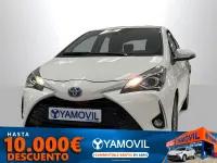 Usado Toyota Yaris Hybrid Active 100 CV (73 kW) 2019 Blanco