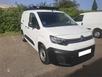 Usado Citroën Berlingo Live 102 CV (75 kW) 2022 Blanco Monovolumen