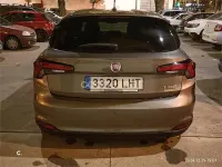 Usado Fiat Tipo Lounge 120 CV (88 kW) 2020 Gris / plata Berlina
