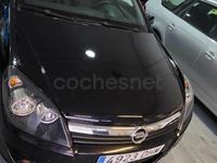Usado Opel Astra Cosmo 100 CV (73 kW) 2005 Negro Berlina