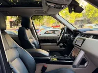 Usado Land Rover Range Rover Vogue 525 CV (386 kW) 2020 Gris / plata SUV