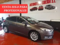 Usado Ford Focus Titanium 125 CV (91 kW) 2017 Marrón Berlina
