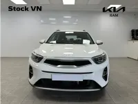 Nuevo Kia Stonic 100 CV (73 kW) 2025 Clear white / auror SUV