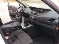 Usado Renault Scénic III Expression 106 CV (77 kW) 2011 Blanco Monovolumen