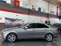 Usado Mercedes C220 Avantgarde 170 CV (125 kW) 2007 Gris / plata Berlina