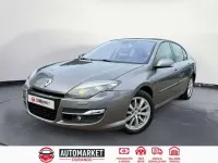 Usado Renault Laguna III Dynamique 131 CV (96 kW) 2011 Gris Berlina