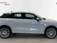 Käytetty Audi Q2 Ambiente 150 HP (110 kW) 2023 Valkoinen Katumaasturi