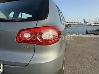 Usado VW Tiguan 150 CV (110 kW) 2009 Gris / plata SUV
