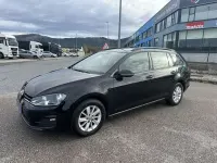 Usado VW Golf VII 110 CV (80 kW) 2015 Negro Familiar