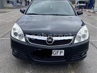 Usado Opel Vectra Elegance 140 CV (102 kW) 2008 Negro Berlina