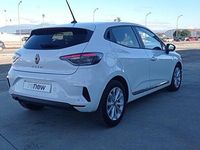 Käytetty Renault Clio V Evolution 100 HP (73 kW) 2024 Valkoinen Sedan