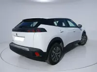 Usado Peugeot 2008 Active 110 CV (80 kW) 2021 Blanco SUV