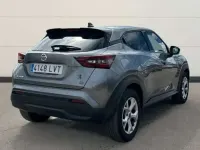 Usado Nissan Juke N-Connecta 114 HP (83 kW) 2021 Cinzento SUV