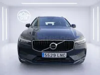 Käytetty Volvo XC60 Momentum 197 HP (144 kW) 2021 Sininen Katumaasturi