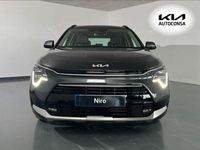 Usado Kia Niro 129 CV (94 kW) 2025 Gris SUV
