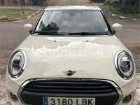 Usado Mini ONE 102 CV (75 kW) 2019 Beige Utilitario