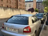 Usado Audi A3 Attraction 130 CV (95 kW) 2001 Gris / plata Utilitario