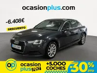 Usado Audi A4 Advanced 150 CV (110 kW) 2018 Gris / plata Berlina