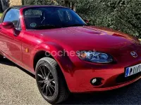 Usado Mazda MX5 Active 126 CV (92 kW) 2007 Rojo Descapotable