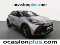 Begagnad Toyota C-HR Advance 196 HK (144 kW) 2024 Grå SUV
