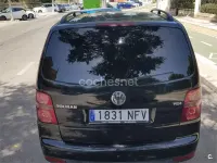 Usado VW Touran Highline 140 CV (102 kW) 2007 Negro Monovolumen