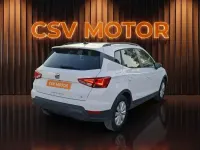 Usado Seat Arona Style 115 CV (84 kW) 2023 Blanco SUV