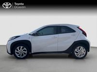 Usado Toyota Aygo X Play 72 CV (52 kW) 2024 Blanco SUV
