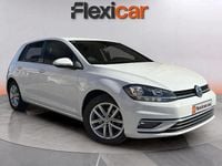 Usado VW Golf VII Advance 125 CV (91 kW) 2018 Blanco Berlina
