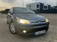 Usado Citroën C4 110 CV (80 kW) 2006 Azul Berlina