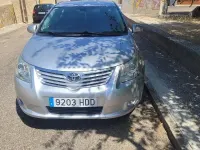 Usado Toyota Avensis Executive 150 CV (110 kW) 2011 Gris / plata Berlina