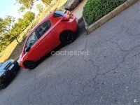 Usado Opel Corsa Selective 90 CV (66 kW) 2015 Rojo Utilitario
