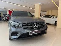 Usado Mercedes GLC43 AMG 390 CV (286 kW) 2019 Gris / plata SUV