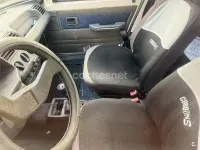 Usado Peugeot 205 60 CV (44 kW) 1996 Blanco Utilitario