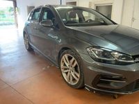 Usado VW Golf VII Sportline 150 CV (110 kW) 2018 Gris / plata Berlina