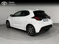 Usado Toyota Yaris Hybrid Style 116 CV (85 kW) 2021 Blanco Berlina
